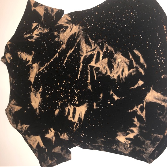 Custom hand dyed reverse tie dye tee - Picture 3 of 6